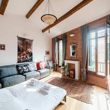 Casa Sissi, Incantevole Con Terrazza! Apartament